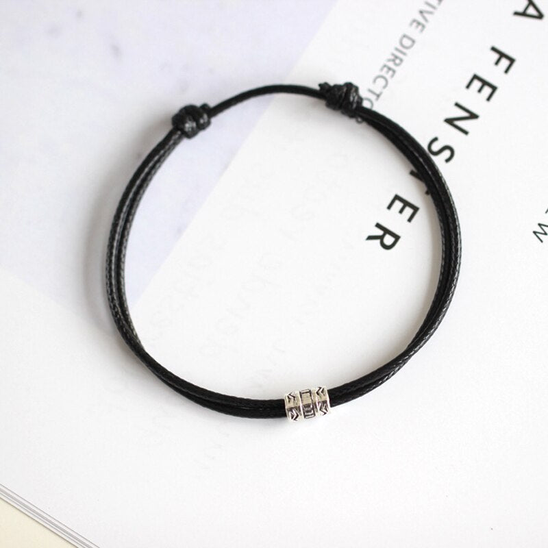Adjustable Black Red Leather Rope Bracelet (1 eller 2 pk)