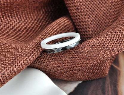 Sort & hvit ring for kvinner