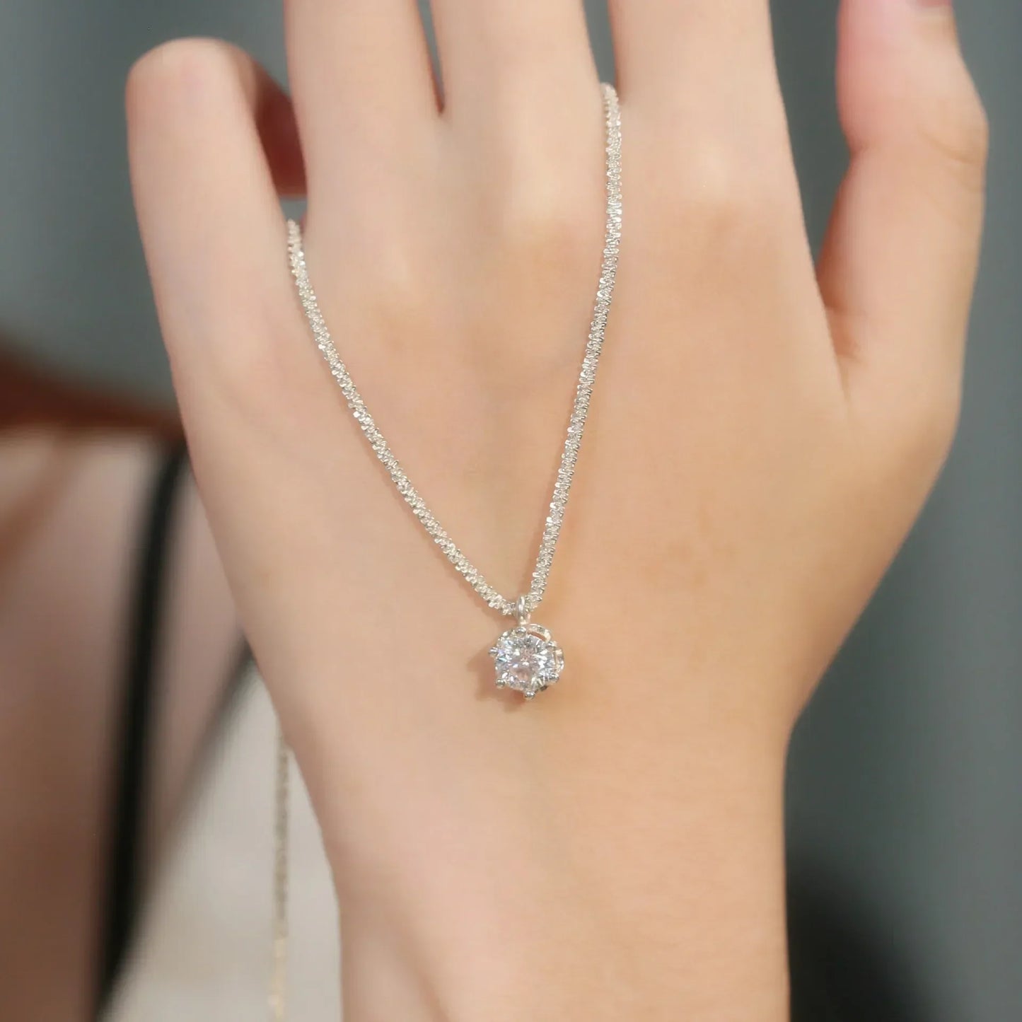 FEOBUR 1/2CT Moissanite Diamant Halskjede i S925 Sølv